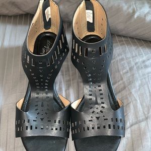 Heeled sandals